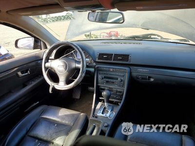 Zdjęcie 8 z 12 samochodu: 2005 AUDI A4 1.8T QUATTRO VIN:WAULC68E05A065761 - miniatura