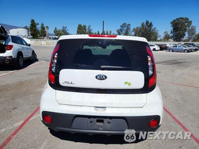 Zdjęcie 6 z 12 samochodu: 2018 KIA SOUL BASE VIN:KNDJN2A20J7544170 - miniatura