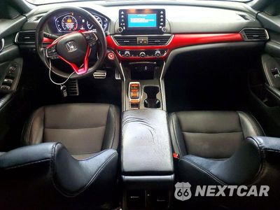Zdjęcie 8 z 12 samochodu: 2018 HONDA ACCORD SPORT VIN:1HGCV2F37JA020206 - miniatura