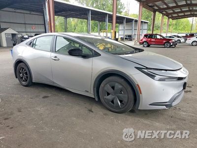 Czwarte zdjęcie samochodu z boku: 2024 TOYOTA PRIUS LE VIN:JTDADABU5R3020738 - miniatura