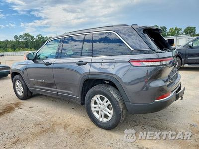 Drugie zdjęcie samochodu z przodu: 2025 JEEP GRAND CHEROKEE LAREDO VIN:1C4RJGAG4SC315796 - miniatura