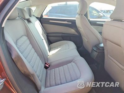 Zdjęcie 10 z 12 samochodu: 2016 FORD FUSION S VIN:3FA6P0G74GR325937 - miniatura