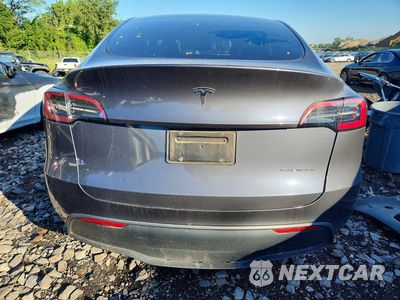 Zdjęcie 6 z 12 samochodu: 2023 TESLA MODEL Y VIN:7SAYGDEE3PF694241 - miniatura