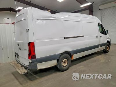 Trzecie zdjęcie samochodu z tyłu: 2019 MERCEDES-BENZ SPRINTER 2500/3500 DELIVERY VAN VIN:WD3PF1CD3KP050381 - miniatura