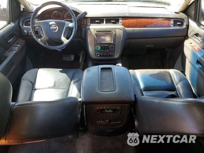 Zdjęcie 8 z 13 samochodu: 2012 GMC YUKON XL C1500 SLT VIN:1GKS1KE00CR119472 - miniatura