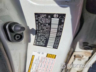 Zdjęcie 12 z 12 samochodu: 2015 TOYOTA PRIUS V THREE VIN:JTDZN3EU1FJ031038 - miniatura