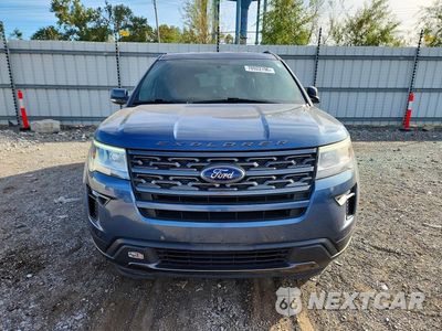 Piąte zdjęcie samochodu w środku: 2019 FORD EXPLORER XLT VIN:1FM5K7D87KGA07588 - miniatura