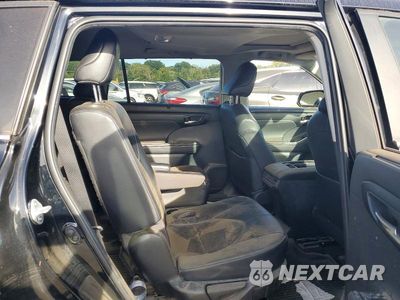 Zdjęcie 10 z 12 samochodu: 2023 TOYOTA HIGHLANDER HYBRID XLE VIN:5TDKBRCHXPS113535 - miniatura