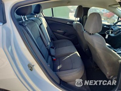 Zdjęcie 10 z 12 samochodu: 2019 CHEVROLET CRUZE LT VIN:1G1BE5SM7K7143490 - miniatura