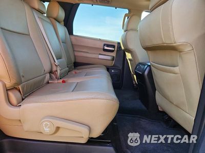 Zdjęcie 21 z 26 samochodu: 2015 TOYOTA SEQUOIA LIMITED VIN:5TDKY5G19FS060362 - miniatura