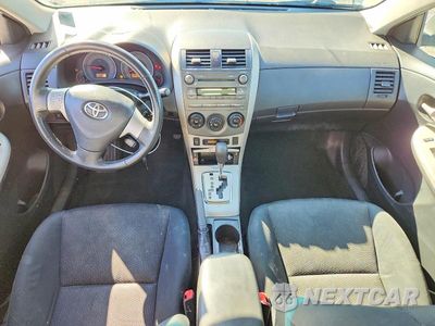 Zdjęcie 8 z 13 samochodu: 2010 TOYOTA COROLLA S VIN:1NXBU4EE1AZ375586 - miniatura