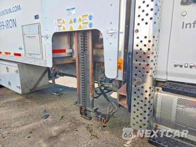 Zdjęcie 8 z 10 samochodu: 2017 HINO 338 REFRIGERATED BOX TRUCK VIN:5PVNV8JV4H4S56369 - miniatura