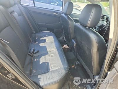 Zdjęcie 10 z 12 samochodu: 2013 MITSUBISHI LANCER SE VIN:JA32V2FW4DU601040 - miniatura