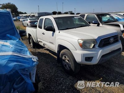 Czwarte zdjęcie samochodu z boku: 2015 TOYOTA TACOMA PRERUNNER ACCESS CAB VIN:5TFTX4GN5FX039216 - miniatura