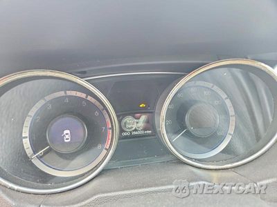 Zdjęcie 9 z 12 samochodu: 2012 HYUNDAI SONATA LIMITED VIN:5NPEC4ACXCH496297 - miniatura
