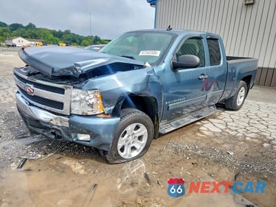 2007 CHEVROLET SILVERADO K1500 1GCEK19JX7Z639770 - główne zdjęcie licytacji z USA - miniatura