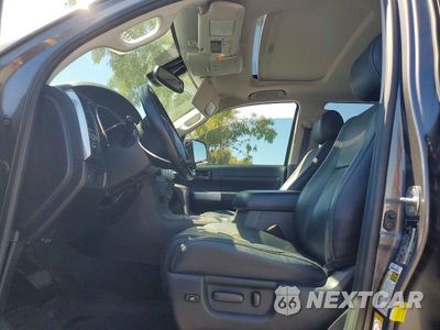 Zdjęcie 7 z 12 samochodu: 2018 TOYOTA SEQUOIA TRD SPORT VIN:5TDBY5G18JS158520 - miniatura