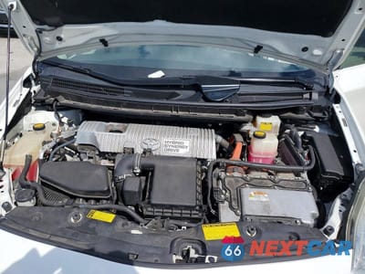 Zdjęcie 11 z 13 samochodu: 2010 TOYOTA PRIUS III VIN:JTDKN3DU1A0022132 - miniatura