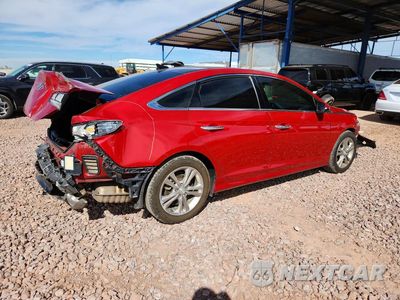 Trzecie zdjęcie samochodu z tyłu: 2019 HYUNDAI SONATA LIMITED VIN:5NPE34AF9KH759825 - miniatura