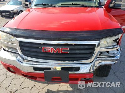 Zdjęcie 11 z 12 samochodu: 2005 GMC NEW SIERRA K1500 VIN:2GTEK13T451381939 - miniatura