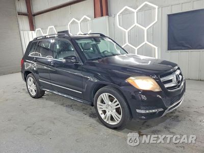 Czwarte zdjęcie samochodu z boku: 2015 MERCEDES-BENZ GLK 350 VIN:WDCGG5HB3FG435182 - miniatura