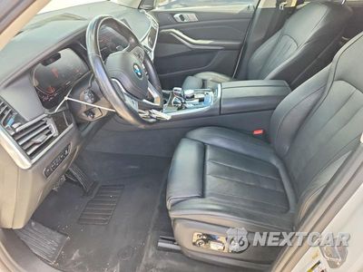 Zdjęcie 7 z 12 samochodu: 2019 BMW X7 XDRIVE50I VIN:5UXCX4C53KLS36228 - miniatura