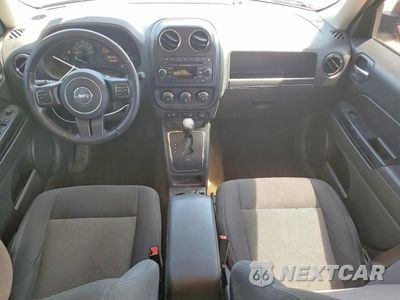 Zdjęcie 8 z 12 samochodu: 2017 JEEP PATRIOT LATITUDE VIN:1C4NJPFB5HD182268 - miniatura