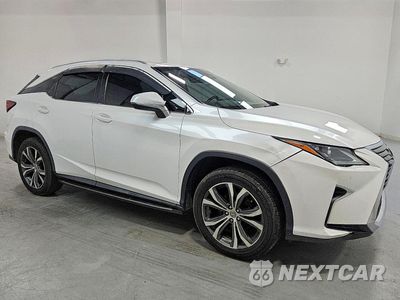 Czwarte zdjęcie samochodu z boku: 2017 LEXUS RX 350 BASE VIN:JTJBZMCAXH2019436 - miniatura