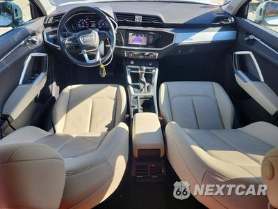 Zdjęcie 8 z 13 samochodu: 2020 AUDI Q3 PREMIUM VIN:WA1AECF36L1114733 - miniatura