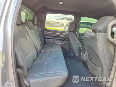 Zdjęcie 10 z 12 samochodu: 2019 RAM 1500 BIG HORN/LONE STAR VIN:1C6RREFT1KN717158 - miniatura