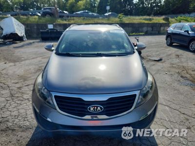 Piąte zdjęcie samochodu w środku: 2011 KIA SPORTAGE LX VIN:KNDPB3A21B7061796 - miniatura