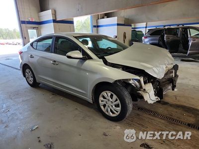 Czwarte zdjęcie samochodu z boku: 2017 HYUNDAI ELANTRA SE VIN:5NPD74LF3HH101729 - miniatura