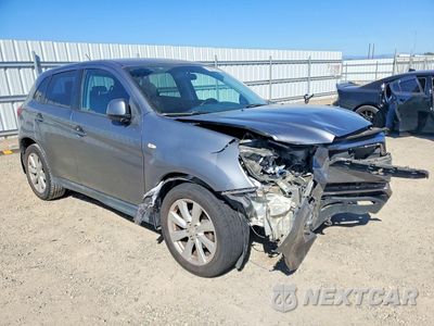 Czwarte zdjęcie samochodu z boku: 2014 MITSUBISHI OUTLANDER SPORT ES VIN:4A4AP3AU6EE030304 - miniatura