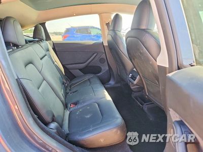 Zdjęcie 10 z 12 samochodu: 2023 TESLA MODEL Y VIN:7SAYGDEE2PA140346 - miniatura