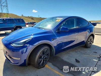 2025 TESLA MODEL Y 7SAYGDEE2SF237719 - główne zdjęcie licytacji z USA - miniatura
