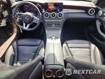 Zdjęcie 8 z 13 samochodu: 2019 MERCEDES-BENZ C 300 4MATIC VIN:WDDWF8EB8KR517827 - miniatura