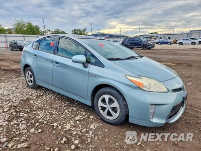 Czwarte zdjęcie samochodu z boku: 2013 TOYOTA PRIUS THREE VIN:JTDKN3DU2D1617151 - miniatura