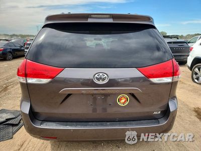 Zdjęcie 6 z 12 samochodu: 2012 TOYOTA SIENNA XLE 8-PASSENGER VIN:5TDYK3DC1CS277129 - miniatura