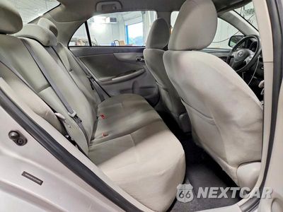 Zdjęcie 10 z 12 samochodu: 2010 TOYOTA COROLLA LE VIN:1NXBU4EE7AZ312993 - miniatura