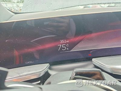 Zdjęcie 9 z 13 samochodu: 2025 CADILLAC ESCALADE IQ SPORT-1 VIN:1GYTEEKL8SU109086 - miniatura