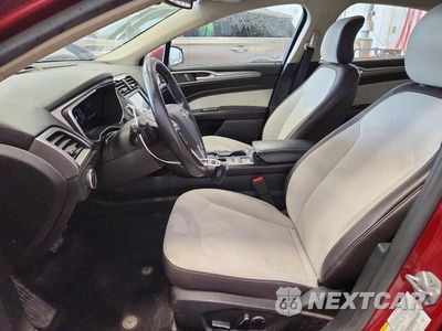 Zdjęcie 7 z 13 samochodu: 2019 FORD FUSION SE VIN:3FA6P0HD5KR165001 - miniatura