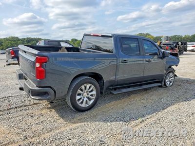 Trzecie zdjęcie samochodu z tyłu: 2021 CHEVROLET SILVERADO C1500 CUSTOM VIN:1GCPWBEK1MZ379109 - miniatura