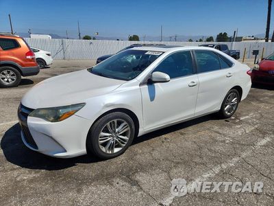 2017 TOYOTA CAMRY SE 4T1BF1FK3HU330494 - główne zdjęcie licytacji z USA - miniatura