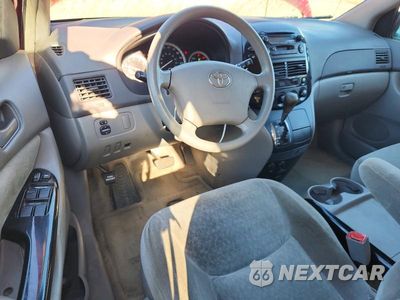 Zdjęcie 8 z 13 samochodu: 2005 TOYOTA SIENNA CE 7 PASSENGER VIN:5TDZA23C15S373946 - miniatura