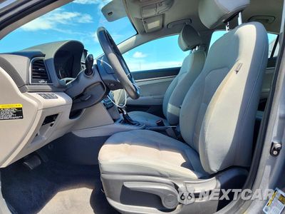 Zdjęcie 7 z 13 samochodu: 2017 HYUNDAI ELANTRA SE VIN:KMHD74LF6HU098441 - miniatura