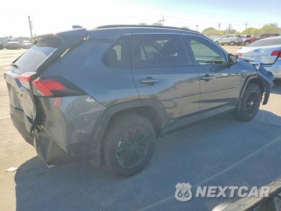 Trzecie zdjęcie samochodu z tyłu: 2021 TOYOTA RAV4 HYBRID XLE VIN:JTMR6RFV8MD017639 - miniatura