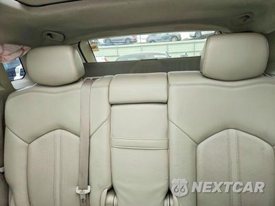 Zdjęcie 10 z 13 samochodu: 2011 CADILLAC SRX PERFORMANCE COLLECTION VIN:3GYFNEEY5BS570069 - miniatura