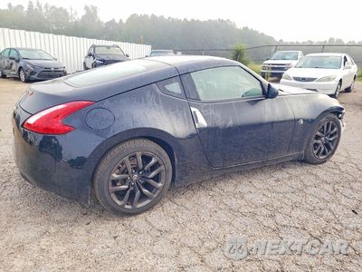 Trzecie zdjęcie samochodu z tyłu: 2016 NISSAN 370Z BASE VIN:JN1AZ4EH9GM936348 - miniatura