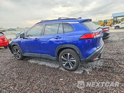 Drugie zdjęcie samochodu z przodu: 2025 TOYOTA COROLLA CROSS HYBRID XSE VIN:7MUFBABG0SV078031 - miniatura