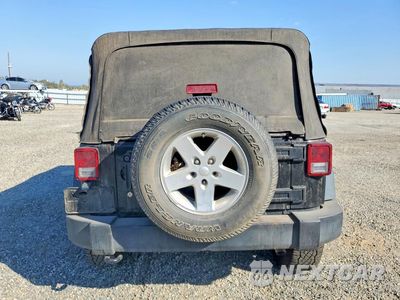 Zdjęcie 6 z 12 samochodu: 2016 JEEP WRANGLER UNLIMITED SPORT VIN:1C4BJWDGXGL260415 - miniatura